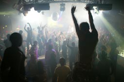 На дискотеке (In the discotheque)